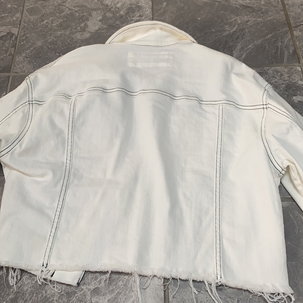 White Reverse Stitching Jean Jacket - image 4